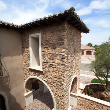 Tuscan Courtyard Estate | Grand Islands at Seven Oaks, Bakersfield