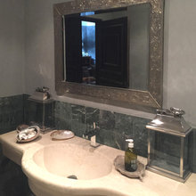 Bathroom / Toilet