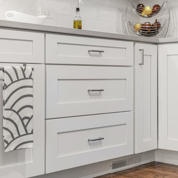 Classic Kitchen Swap in Glenview