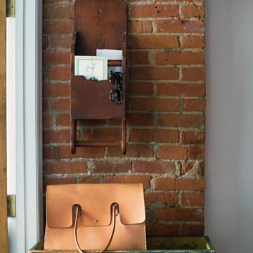My Houzz: Sweet Vintage Touches in an 1865 Cincinnati Brick Loft