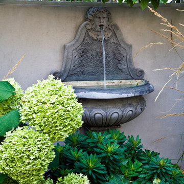 Romantic Patio Garden in Clapham, London
