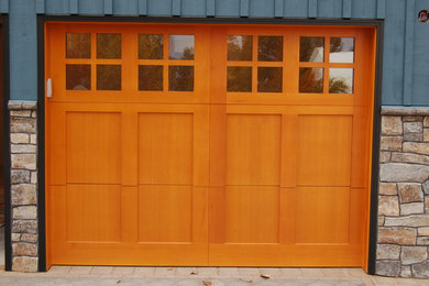 Trendy shed photo in Vancouver