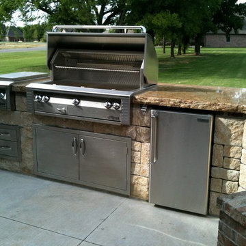 Outdoor Kitchens