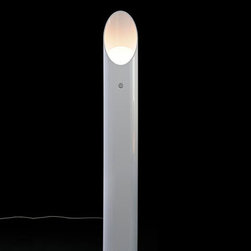 Beth Floor Lamp By Oluce Lighting - Floor Lamps
