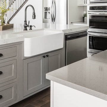 Carrarra Grigio Quartz Project