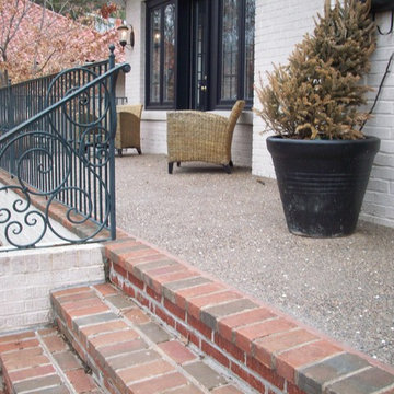 Clayton, Missouri exposed aggregate porch with brick edging