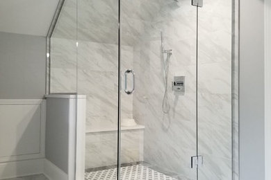 Bathroom - modern bathroom idea in Chicago