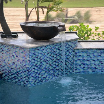 Custom water bowls