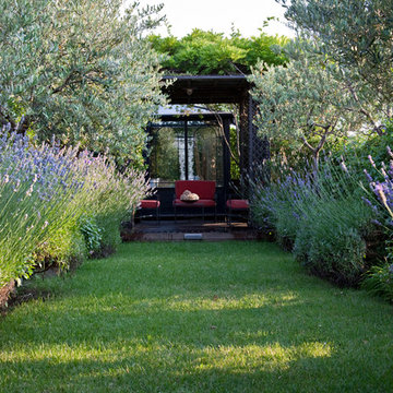 Un giardino vista città
