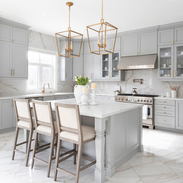A modern Kitchen With a Traditional Touch