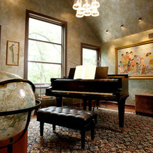 melodys grand piano room