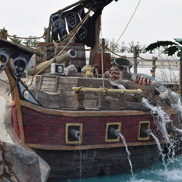 Living Legendary: Pirate Shipwreck Swimming Pool