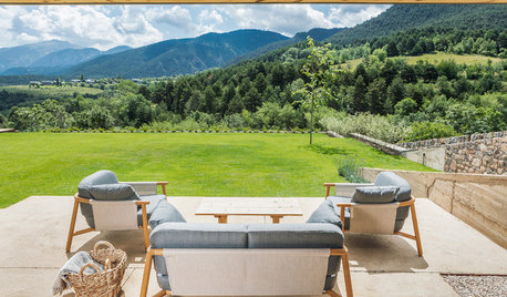 Casas Houzz: Una moderna casa de montaña en el Pirineo catalán