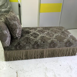 Chaise - Products
