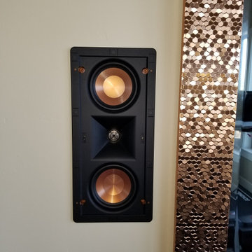 In Wall Speakers