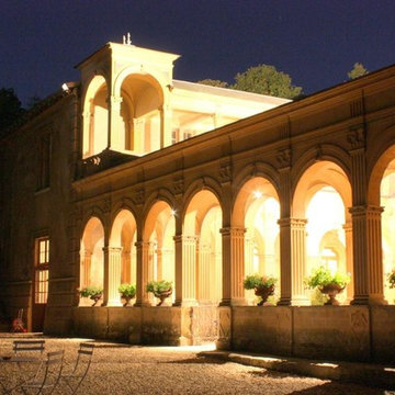 Stone Archways out of Reclaimed Limestone (Mediterranean)