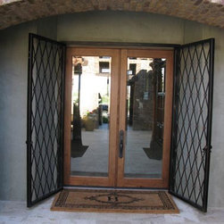 Courtyard & Pedestrain Gates - Home Fencing And Gates