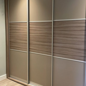 Fitted Wardrobe in Caterham