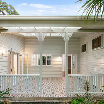 Hamptons Renovation of Queenslander