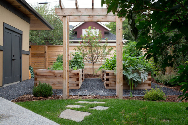Traditional Garden by Your Space By Design