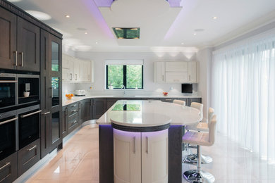 This is an example of a kitchen in Cardiff.
