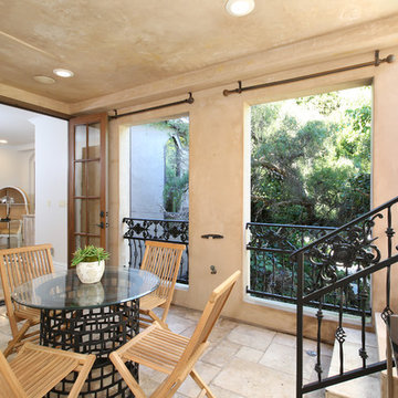 312 Carnation