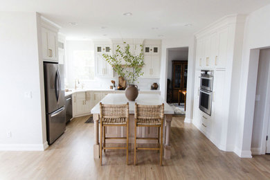 Inspiration for a transitional kitchen remodel