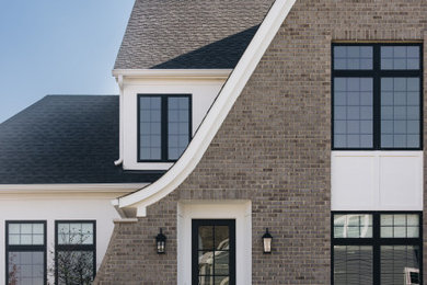 Inspiration for a transitional exterior home remodel in Chicago