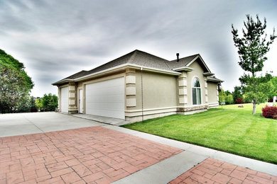 Garage - traditional garage idea in Boise