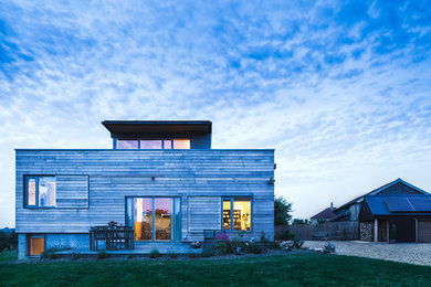 Inspiration for a contemporary house exterior.
