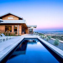 Pools & Hot Tubs