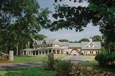 Traditional exterior home idea in Providence