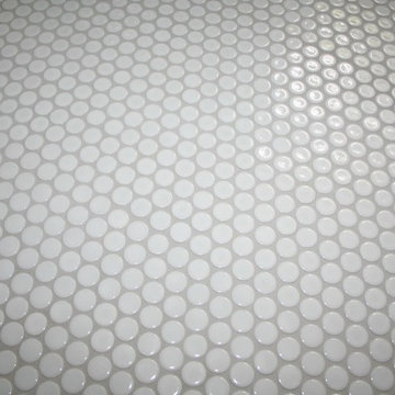 Traditional Ceramic Subway Tile Bathroom 001