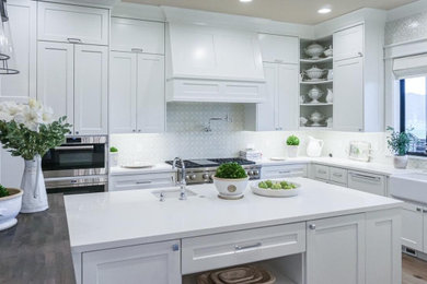Inspiration for a transitional kitchen remodel in Portland