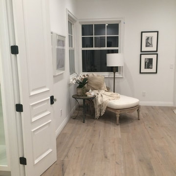 Vintage White - 7 1/2" Rustic European Oak