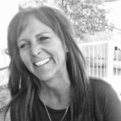 Stacey Moffatt's photo