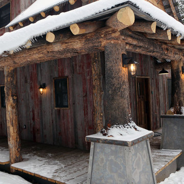 Settler's Forge Cabin