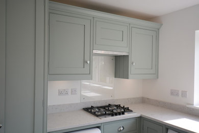 Charming #shaker style #kitchen with Lyra Suede worktops