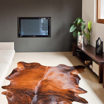KOBE-COWHIDE-RUG-CLASSIC BRINDLE
