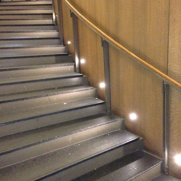 Port LED Round Wall / Floor Recessed by Edge Lighting