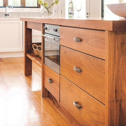 Castella Chisel Handle - Smith & Smith Kitchens - Door Handles