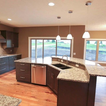 Jackson 2-story with Loft 2,706 sf