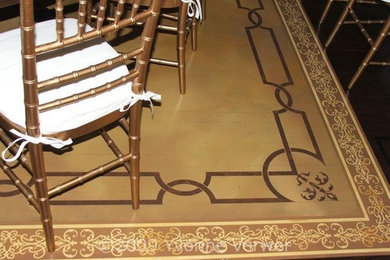 Example of a classic dining room design in New York