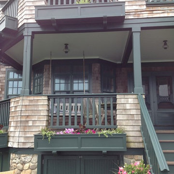 Seasonal Container Plantings & Changeovers