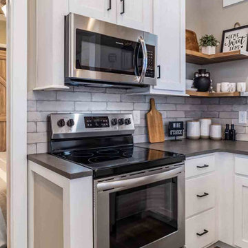 Tiny Home - Clayton Park Models - The Cheaha