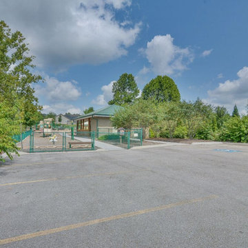 1124 Lemongrass Drive