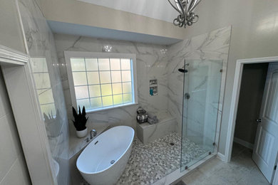 Bathroom - bathroom idea in Birmingham