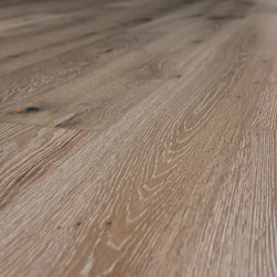 Mellow | Installation 1 - Hardwood Flooring