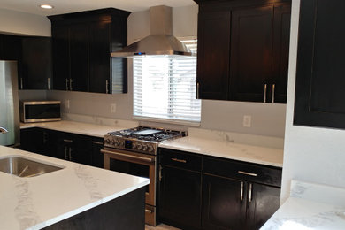 Inspiration for a modern kitchen remodel in Denver