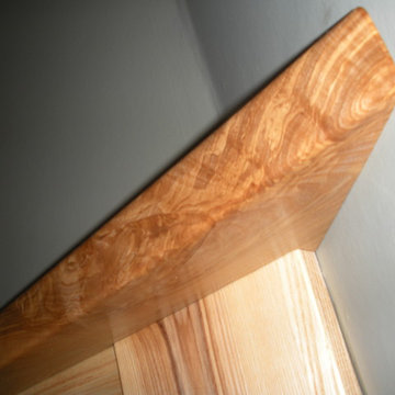 Fireplace corner detail